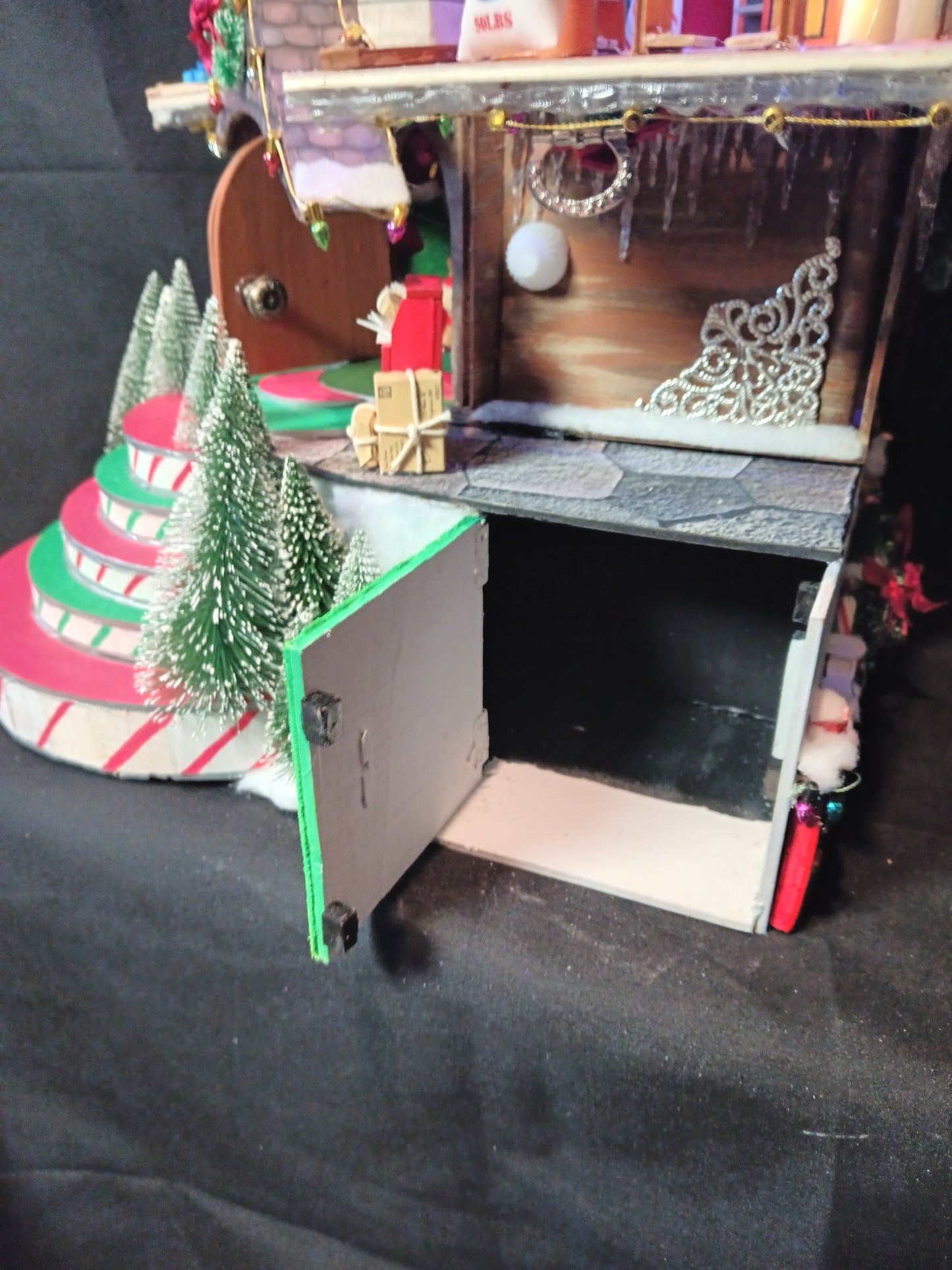 Handmade Dollhouses